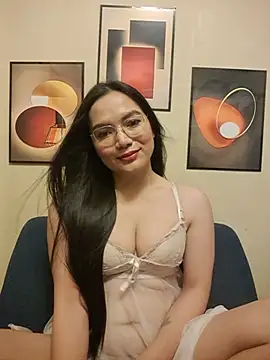 SweetJeweln Webbikameraesitys