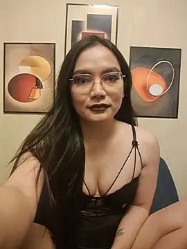 SweetJewel Show in webcam