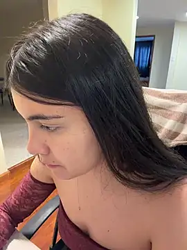 Chat XXX ao vivo de Claire_Wong