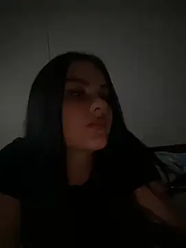 mellis001 Adlı Modelin Canlı XXX Sohbeti