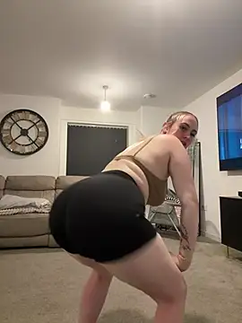 BaddieRiRi224 Webcamshow