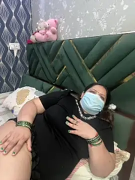 Živý XXX chat BarbieJasmine