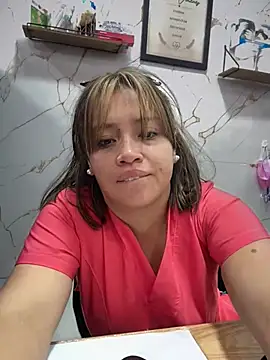 Melany-1 Show in webcam