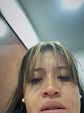 Melany-1's Webcam Show