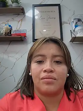 Pertunjukan Kamera Web Melany-1