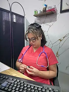 Melany-1n Live XXX chat