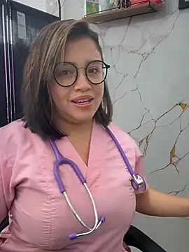 Melany-1 Adlı Modelin Canlı XXX Sohbeti