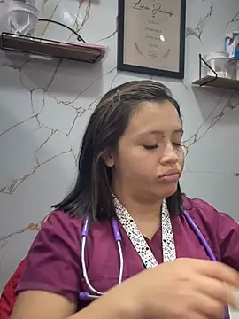 Melany-1 XXX чат на живо