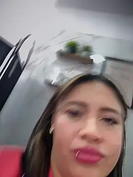 Chat +18 de Melany-1 ao vivo