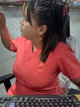 Melany-1 라이브 XXX 채팅