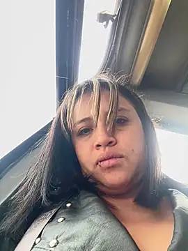 Chatroom XXX en direct de Mila_Rysky1