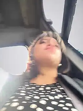 Mila_Rysky1n Webbikameraesitys