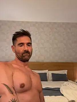 Alexis_King9n Webbikameraesitys