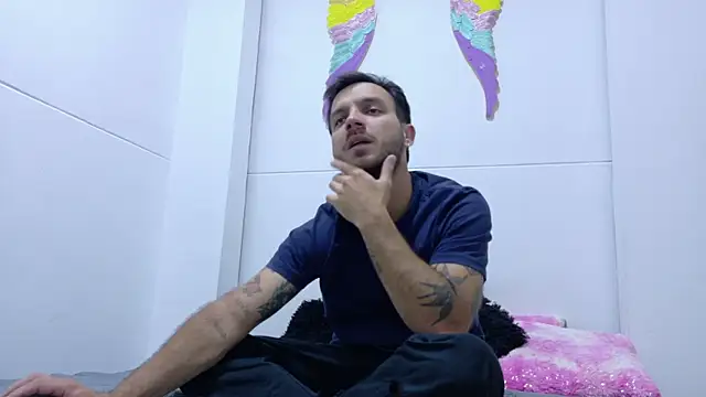 Santhiago_Jonnes webkamerás műsora