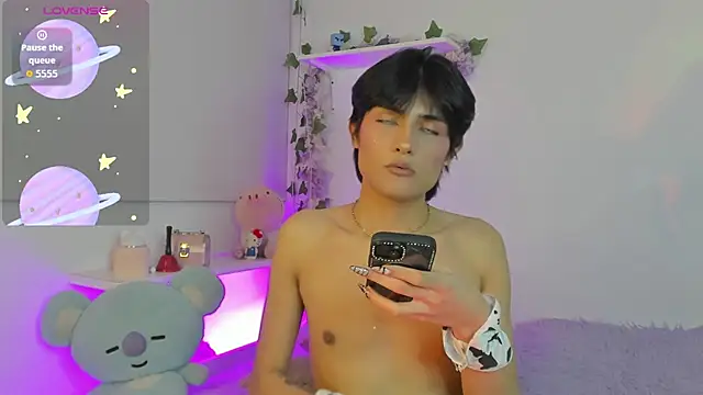 soft_thiago 在線直播表演