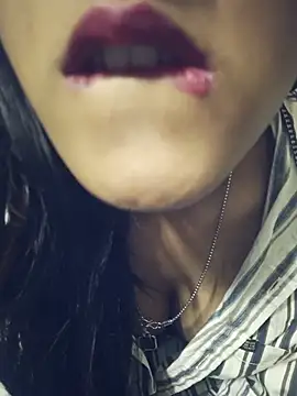 _Sexy_Lilly_ Chat XXX live