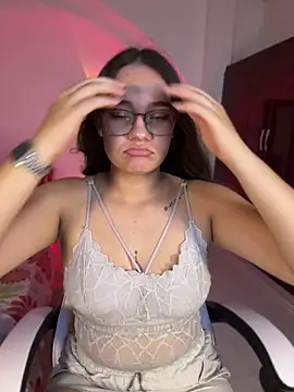 Mar__2's Live XXX Chat
