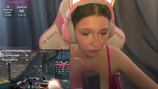 PiinkiAura Webcam-Show