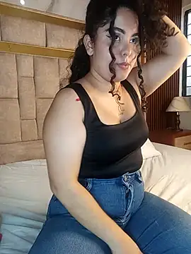 Živý XXX chat NicolleOverton