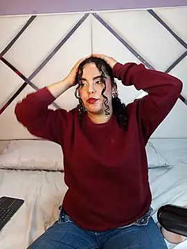 NicolleOverton's Live XXX Chat