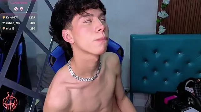 Kael_Prince Adlı Modelin Web Kamerası Şovu