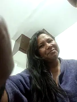 JhoanaHernandez 现场聊天室