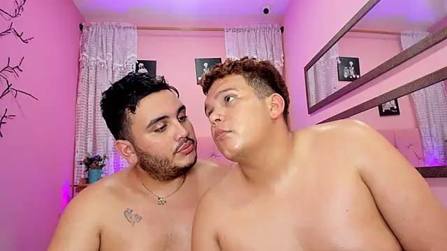 Show de Tyler_Gaell na webcam