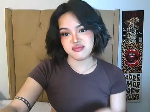yumii666 Show in webcam