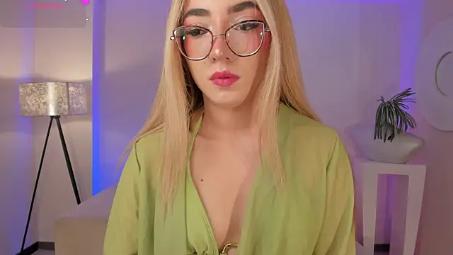 Chat +18 de SophieLafont ao vivo
