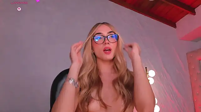 SophieLafontn Live XXX chat