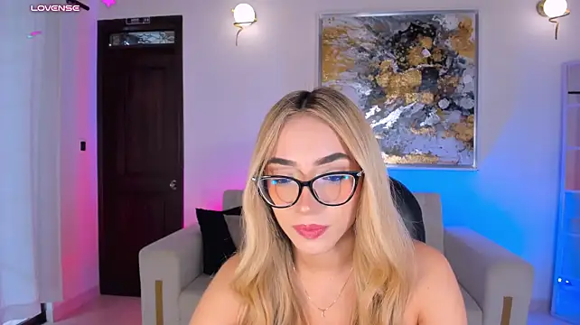 แชท XXX สดของ SophieLafont