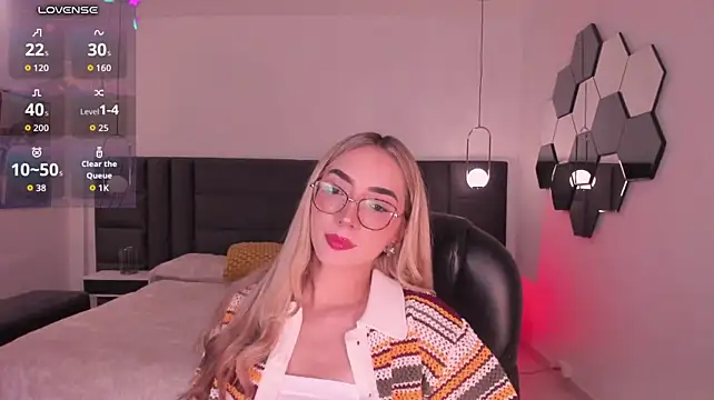 SophieLafont 在線直播表演