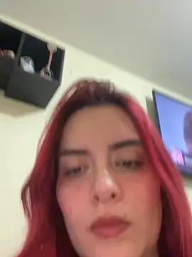 Soffi_hoot webcam show