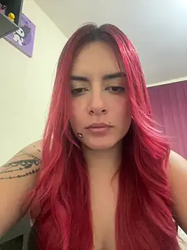 Soffi_hoot's Webcam Show