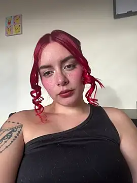 Soffi_hoot Show in webcam