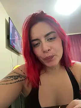 Soffi_hoot Adlı Modelin Canlı XXX Sohbeti