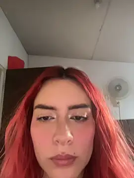 Soffi_hoot's Live XXX Chat