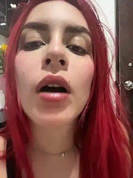 XXX chat uživo modela Soffi_hoot