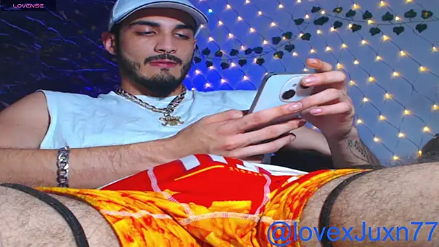 LovexJuxn77 Webcamshow