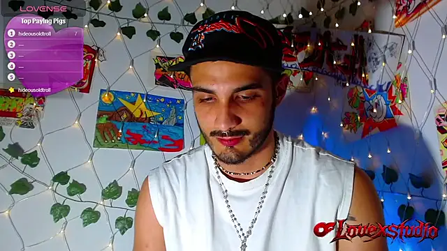 LovexJuxn77 Webcam Show