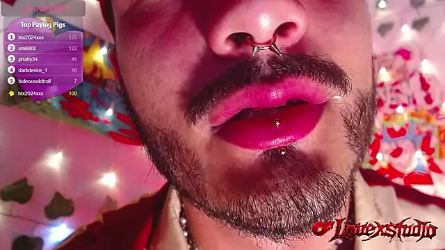 عرض كام LovexJuxn77