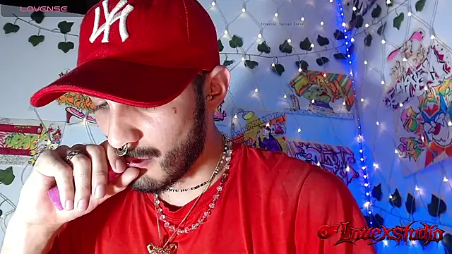 LovexJuxn77's Webcam Show