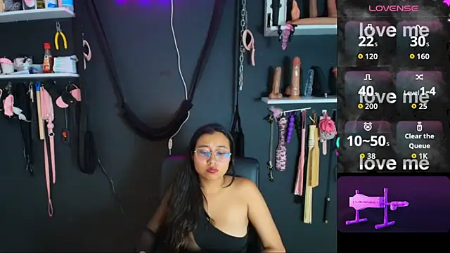 MissVicky_SlaveLiah_BDSM Show Webcam