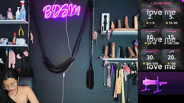 Show Webcam de MissVicky_SlaveLiah_BDSM