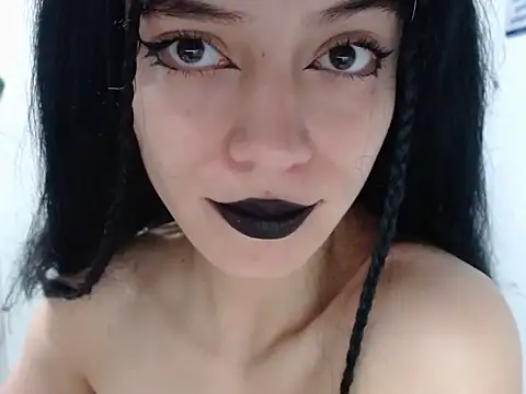 seraphina_31's Live XXX Chat