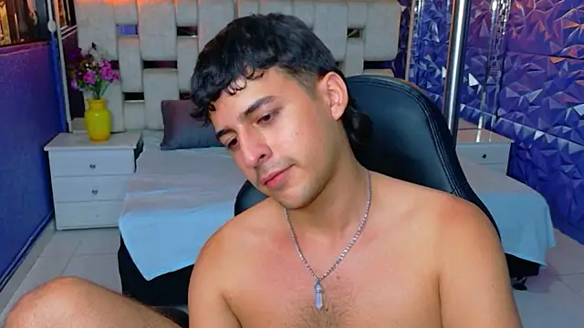 ian_sprouse webcam show