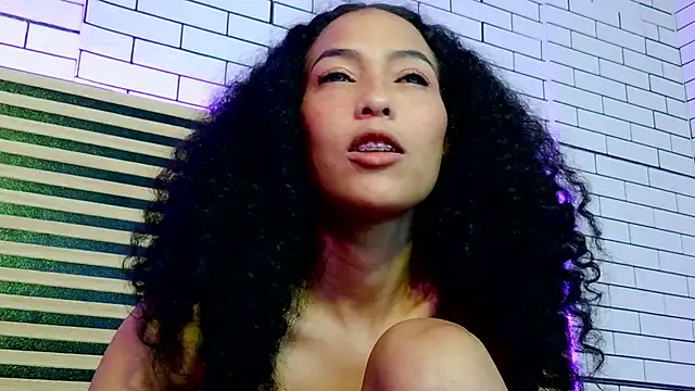 zairamazal's Live XXX Chat