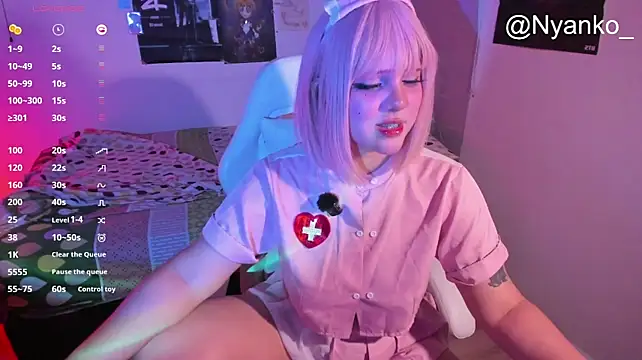 Nyanko7_ Webcam-Show