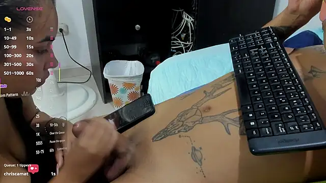 Sofi_Velez_ Show in webcam