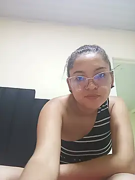 Roxxana2026 现场XXX聊天